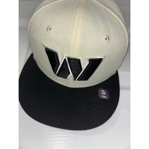 Men's Washington Commanders New Era Cream/Black Chrome Collection 59FIFTY - Picture 1 of 4
